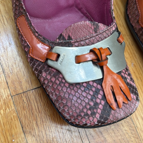 Prada Vintage Pink Python / Orange Patent Leather Square Toe Pumps / Size 37 - Picture 5 of 10